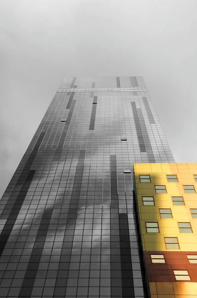 Небоскрёб Золотым Фасадом Манхэттен — стоковое фото
