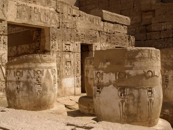 Görkemli Tapınağı Ramses Luxor Mısır — Stok fotoğraf