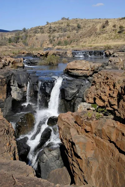 Fiume Scogliere Montagne Bourkes Luck Potholes Blyde River Canyon Sudafrica — Foto Stock