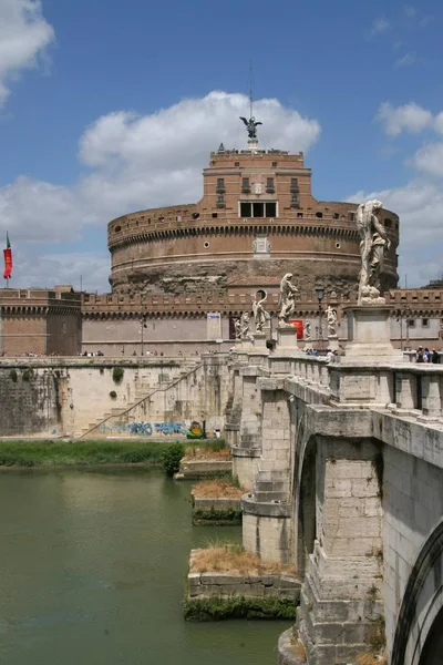 Мавзолей Адріана Рим Італія Європа — стокове фото