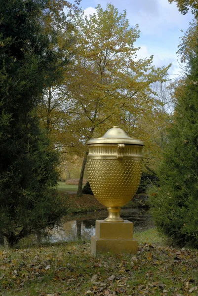 Golden Urn Woerlitz Park Unesco World Heritage Site Saxony Anhalt — 图库照片