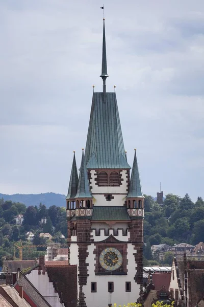 Wieża Miejska Martinstor Freiburg Breisgau Breisgau Badenia Wirtembergia Niemcy Europa — Zdjęcie stockowe