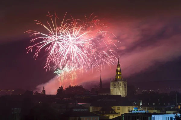 Katedral Our Lady Dengan Kembang Api Selama Festival Seenachtfest Konstanz — Stok Foto