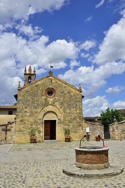 Santa Maria Assunta Piazza Roma Monteriggioni Province Siena Tuscany Italy — 스톡 사진
