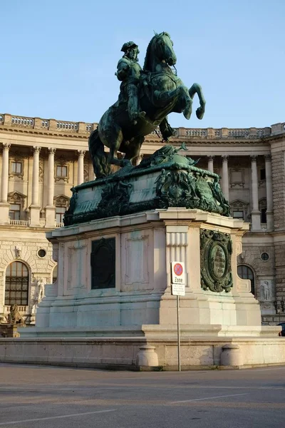 Estátua Equestre Príncipe Eugênio Frente Palácio Imperial Hofburg Heldenplatz Distrito — Fotografia de Stock