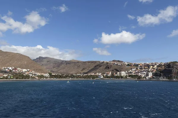 セバスティアン ゴメラ カナリア諸島 スペイン ヨーロッパの景色でサン セバスティアンの港を出発 — ストック写真