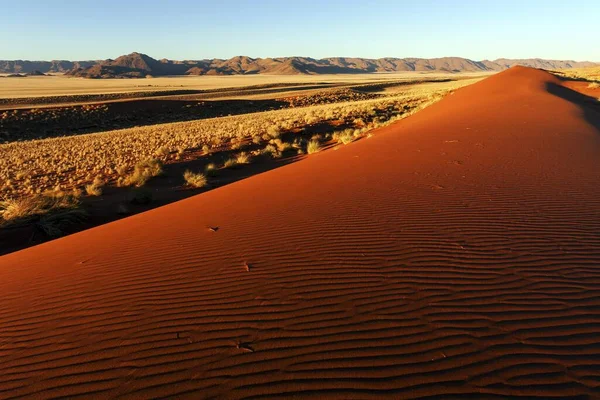 Zuidelijke Uitlopers Van Namibische Woestijn Zandduinen Achter Het Tirasgebergte Avonds — Stockfoto