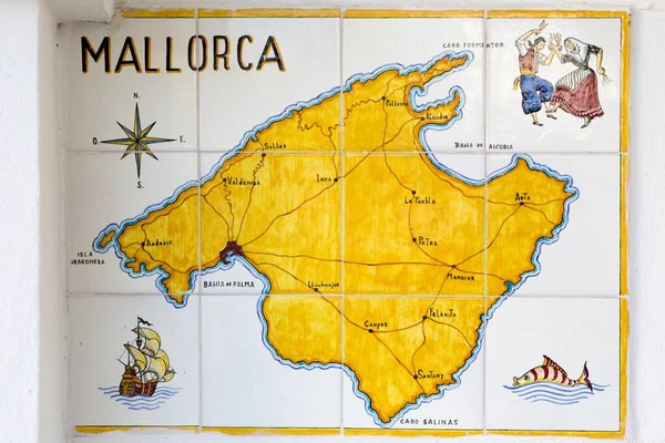 Mapa Mallorky Dlaždicích Santanyi Mallorca Baleárské Ostrovy Španělsko Evropa — Stock fotografie