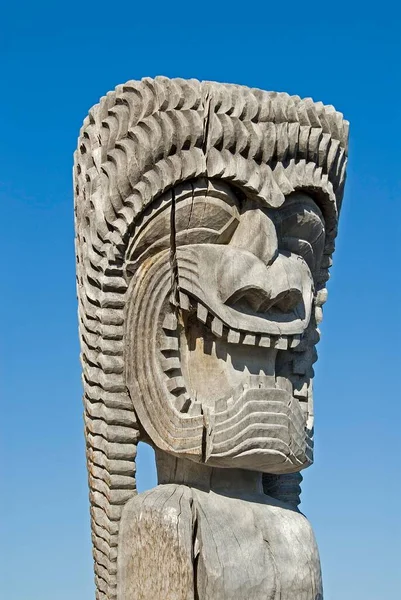 Tótem Tiki Parque Histórico Nacional Uhonua Honaunau Isla Grande Hawai — Foto de Stock