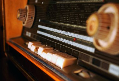 Eski radyo - yakın kadar