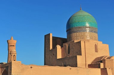 Buhara: Kalyan cami ve Minare günbatımı üzerinde