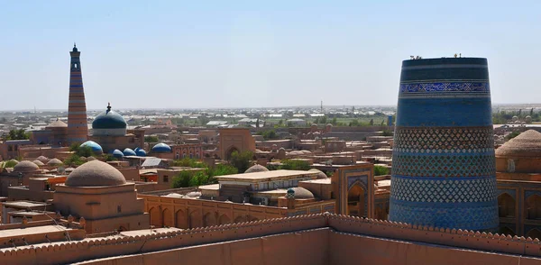 Khiva: torres y minaretes — Foto de Stock