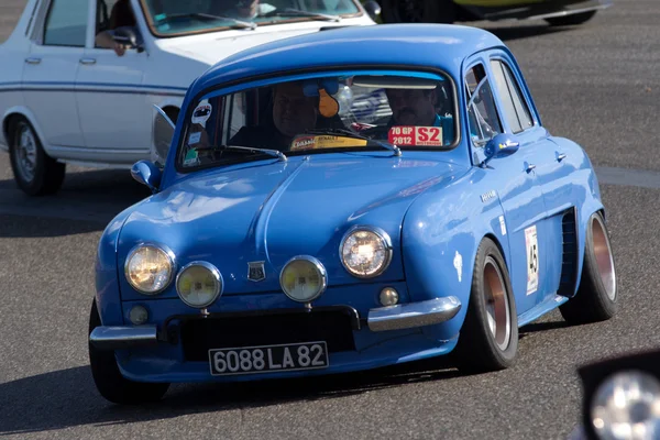 Blauwe Renault Dauphine. — Stockfoto