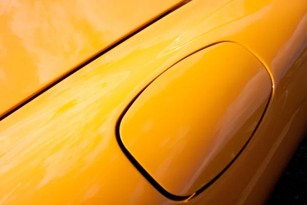 黄色のボディ車. — ストック写真