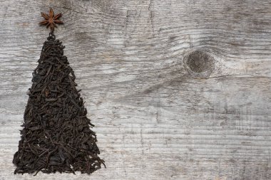 Noel ağacı tebrik kartı siyah çay yapılan
