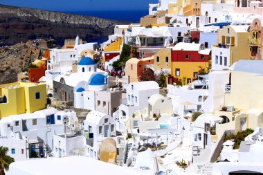 Santorini manzara - Oia City renkli evleri