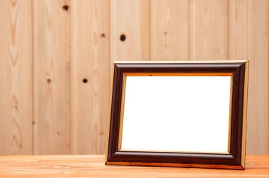 Ahşap arkaplanda resimler ve resimler için ahşap çerçeveli.