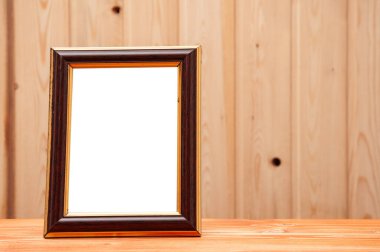 Ahşap arkaplanda resimler ve resimler için ahşap çerçeveli.