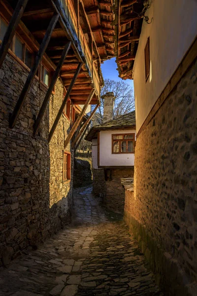 Vistas Calle Del Antiguo Pueblo Búlgaro Kovachevitsa — Foto de Stock