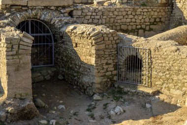 Heraclea eski Sintiis kalıntıları - Heraclea Strymonus veya Herakleia Strymonos olarak da bilinir. Trakyalı II. Philip tarafından Trakya topraklarında inşa edilen antik bir Yunan polisiydi..