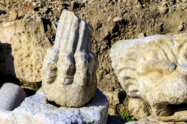 Heraclea eski Sintiis kalıntıları - Heraclea Strymonus veya Herakleia Strymonos olarak da bilinir. Trakyalı II. Philip tarafından Trakya topraklarında inşa edilen antik bir Yunan polisiydi..