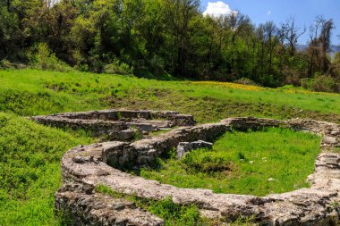 Lozenets, Sofya ve Bulgaristan 'daki Trakya sığınma kompleksi.  