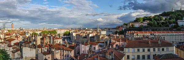 Lyon (Francie) s vysokým rozlišením malebné panorama — Stock fotografie