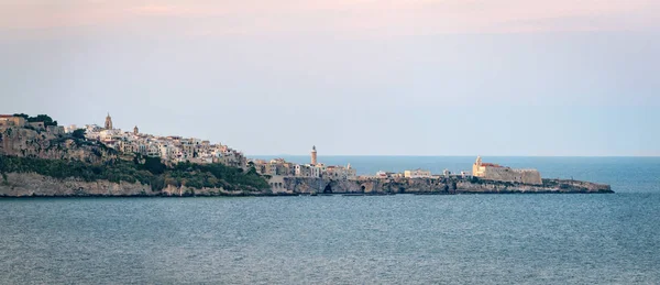 Vieste high definition scenic view with the sea (Puglia, Italy) — Stock Photo, Image