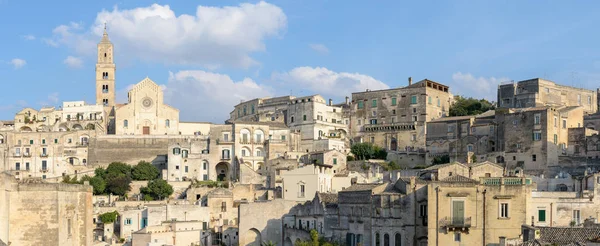 Matera panorama panoramico del Sasso Barisano e del Duomo — Foto Stock