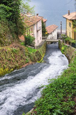 Fiumelatte Lago di Como (kısa İtalyan Nehri)