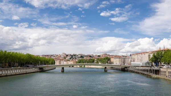 Lyon (França) rio Saone e Pont Alphonse Juin — Fotografia de Stock