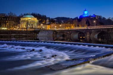 Torino (Torino) chiesa della Gran Madre fiume po e Monte dei Cappuccini mavi saatte