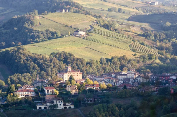 Le Langhe Barolo en landschap Rechtenvrije Stockafbeeldingen