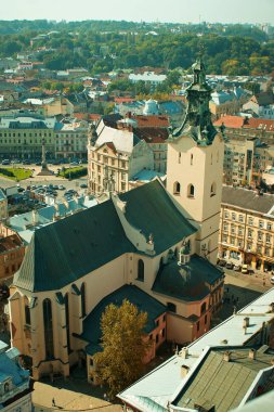  Lviv tarihi merkezi. Ukrayna