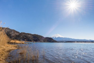 Fuji Dağı ve Gölü kawaguchiko, Japonya. Bu seyahat ve turizm için en ünlü yer
