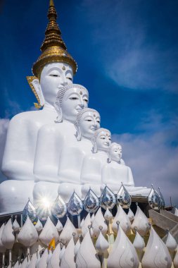Wat Phra ki Pha Kaew (genel Tapınağı), Khao koh, il: Phetchabun, Thailand