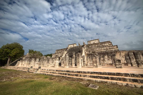 Tempel av tusen krigare, Chichen Itza, Mexiko — Stockfoto