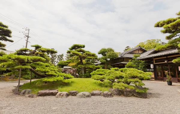 Резиденция и сад Гофусо в Кисиваде, Япония — стоковое фото
