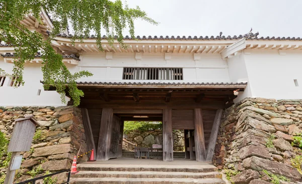 Porte Ninomon (ou Kusunoki) du château de Wakayama, Japon — Photo