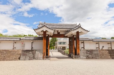 Yamagata Castle, Japonya'nın ikinci Bailey Doğu ana kapısı