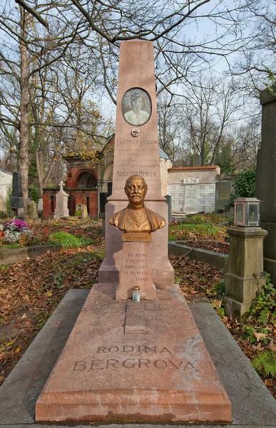 Grave of Augustin Berger on Olsany Cemetery in Prague — Stock Photo, Image