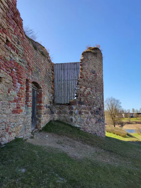Bauska Latvia April 2020 Ruins Livonian Order Castle Bauska Latvia — Stock Photo, Image