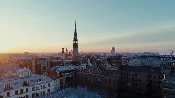 Riga City drone flyg — Stockvideo