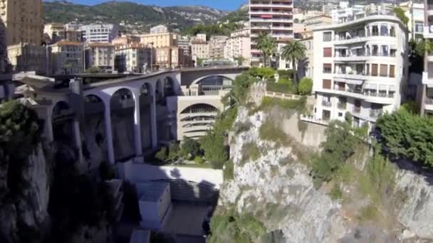 Monako miasto miasto Monte Carlo Drone lot port yahts morze mieszkania — Wideo stockowe