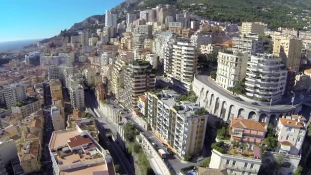 Monaco staden staden Monte Carlo Drone flyg port yahts havet flats — Stockvideo