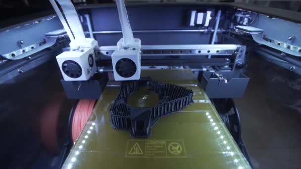 3D εκτυπωτής πλαστικό Abs εκτύπωση, σχεδιασμός παραγωγής cnc, μηχάνημα, μοντέλο παραγωγής, τεχνολογίας led φωτισμό — Αρχείο Βίντεο