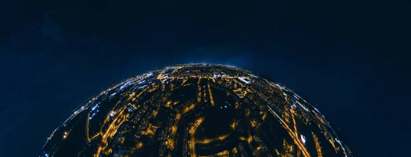 Riga şehir için sanal gerçeklik, Panorama 360 Vr dron resmi dairelerde bloğunu gece — Stok fotoğraf