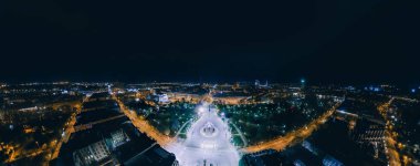 Sanal gerçeklik, dron Panorama için gece Riga şehir 360 Vr dron resim