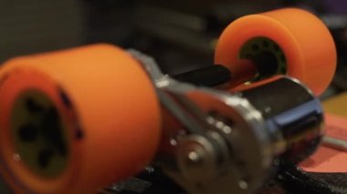 Longboard elektrik motoru simidi ve vites karbon kurulu, montaj, aşırı teknoloji