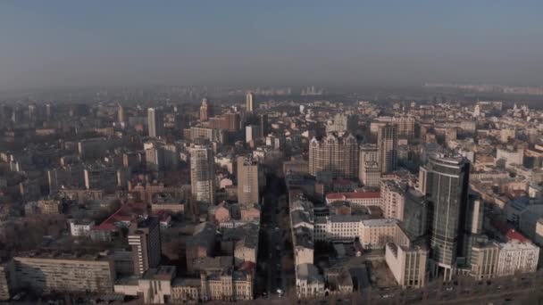 キエフにアパートホテルとB&B 4k Drone Flight — ストック動画